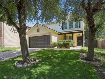 4504 Lyra CIR