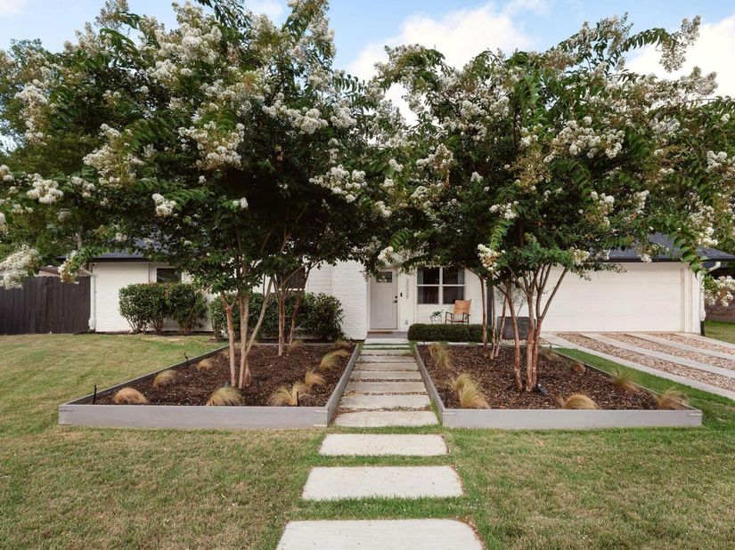 3009 Val DR, Austin TX 78723