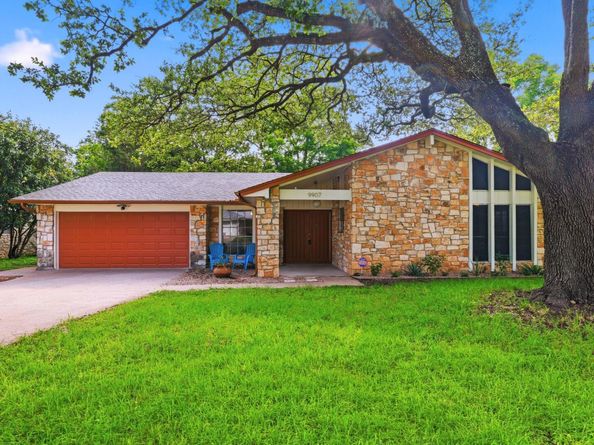 9907 Oak Hollow DR, Austin TX 78758