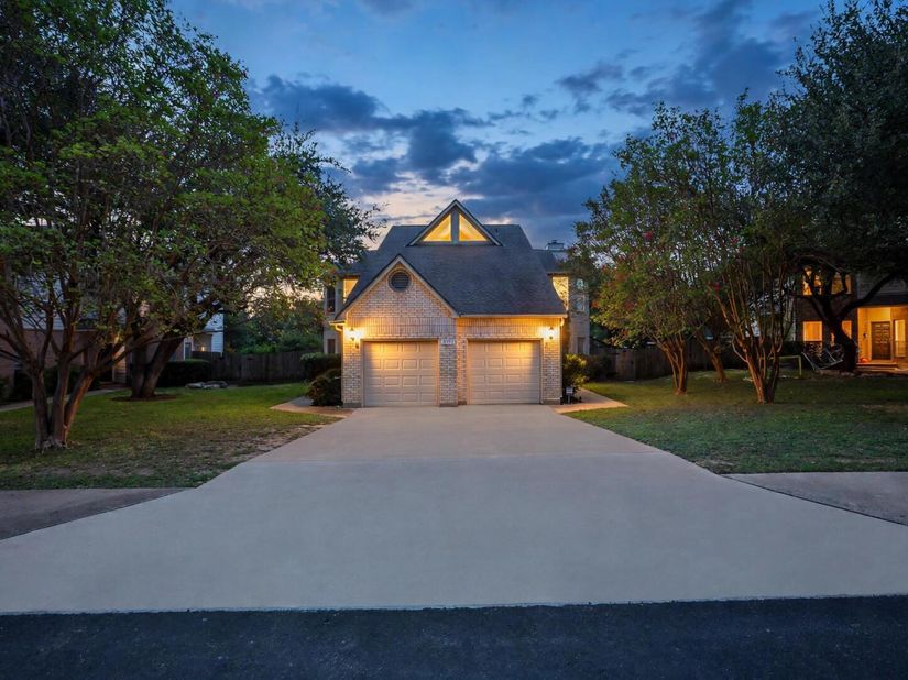 5711 Taylor Draper CV B, Austin TX 78759