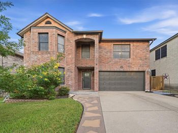 2423 Lavendale CT