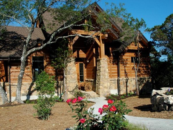 7412 Calming CT, Jonestown TX 78645