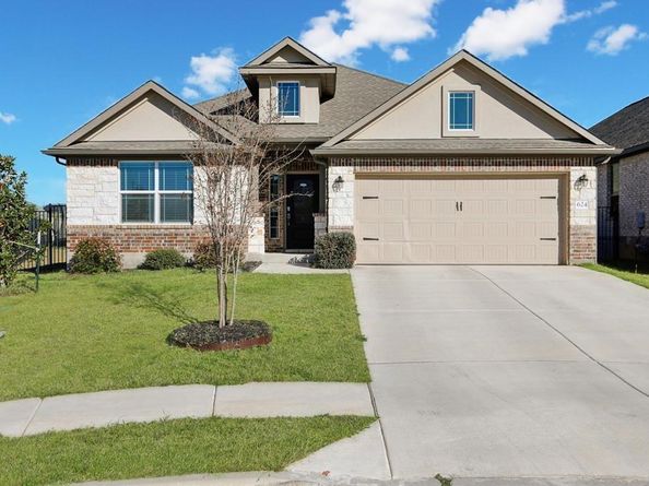 624 Spurlock WAY, Liberty Hill TX 78642