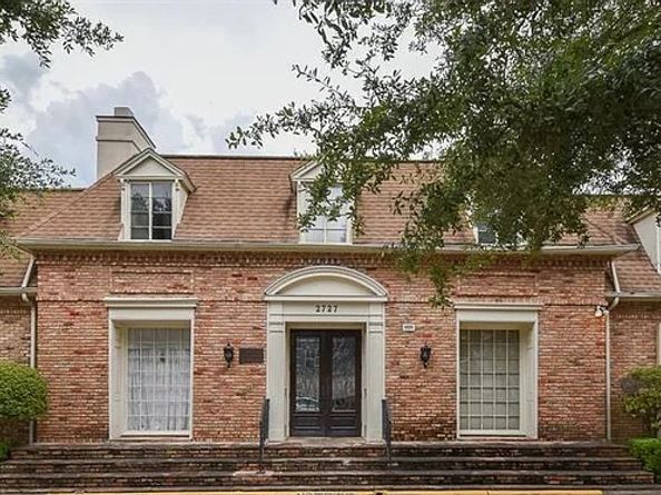 2727 Briarhurst Drive 1, Houston TX 77057