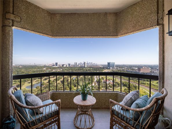 2001 Holcombe Boulevard 2502, Houston TX 77030