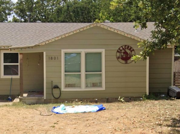 1801 Lawther Drive, River Oaks TX 76114