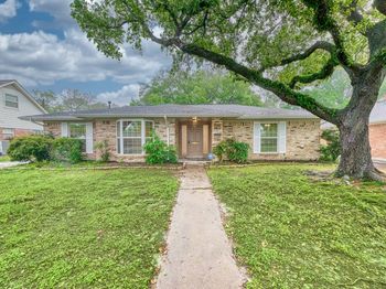 5722 Cheltenham Drive