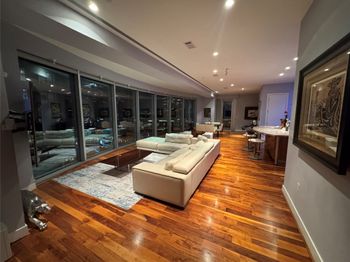 1600 Post Oak Boulevard