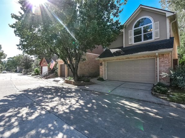 12869 Kingsbridge Lane, Houston TX 77077