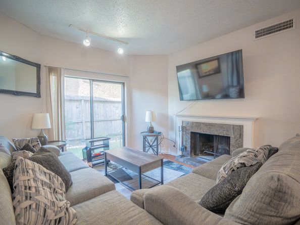 10169 Oakberry Street, Houston TX 77042