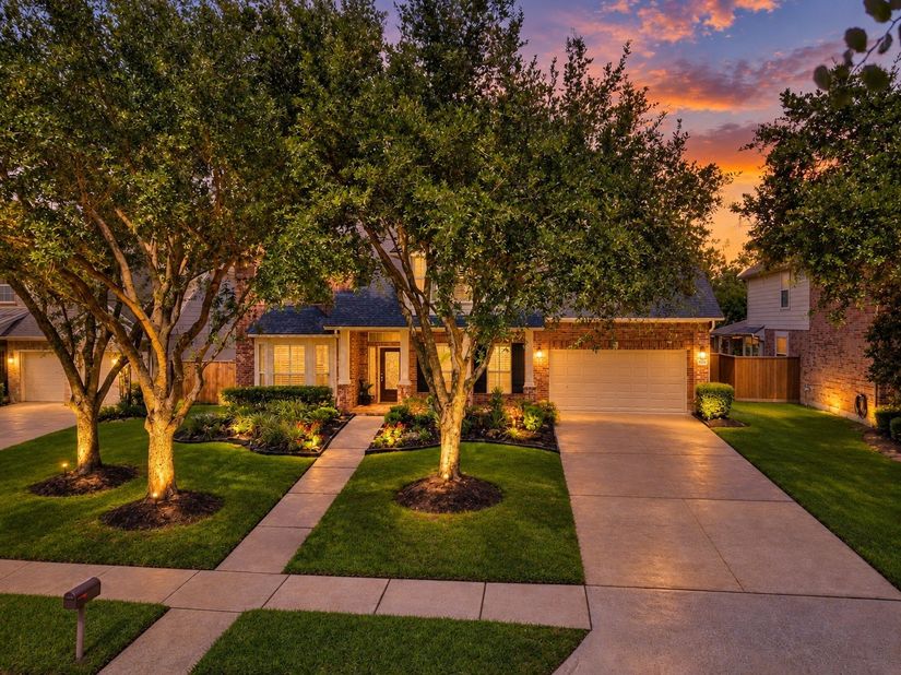 10222 Birchline Drive, Spring TX 77379