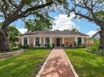 10807 Chimney Rock Road