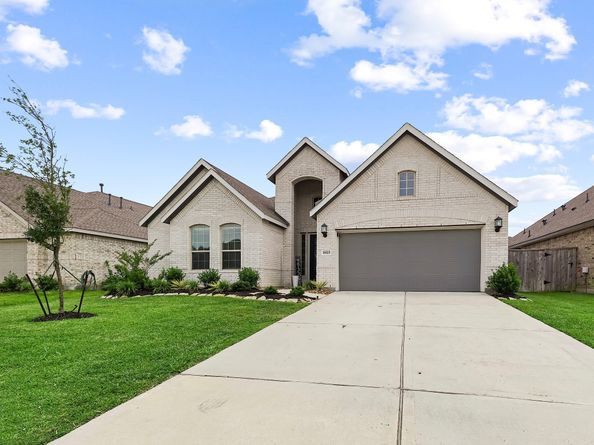 18925 Lazzaro Springs Drive, New Caney TX 77357