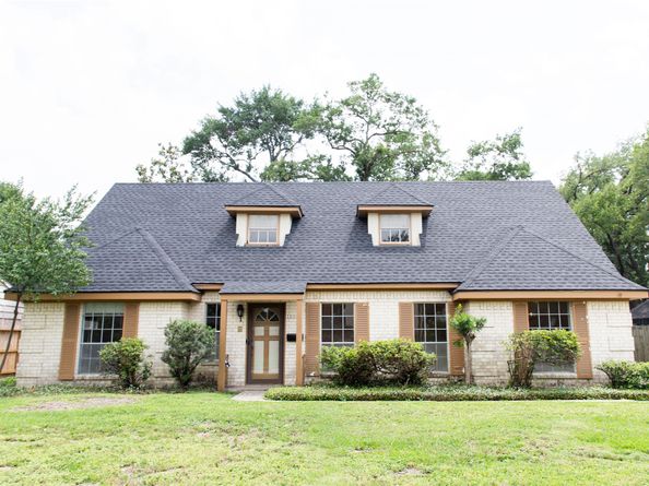 10111 Kerrwood Lane, Houston TX 77080