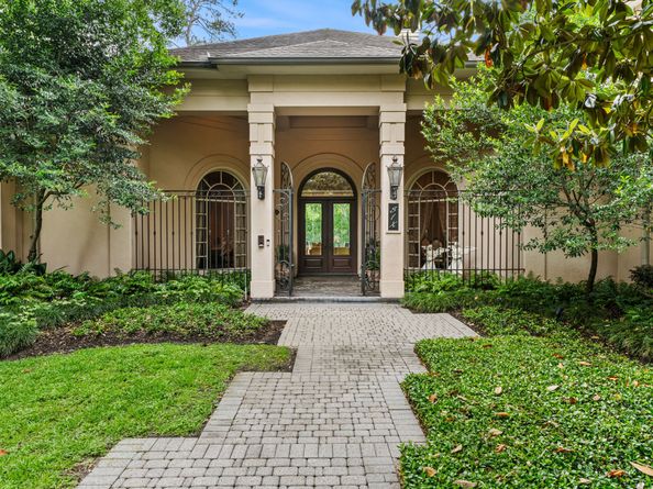 6 Mott Lane, Houston TX 77024