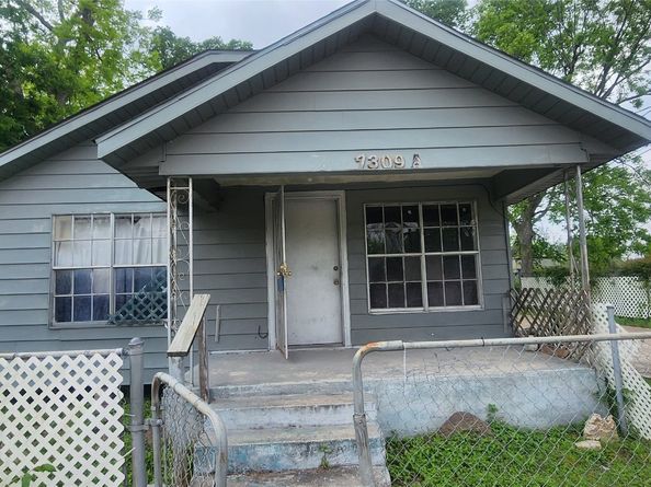 7309 Lockwood Drive, Houston TX 77016
