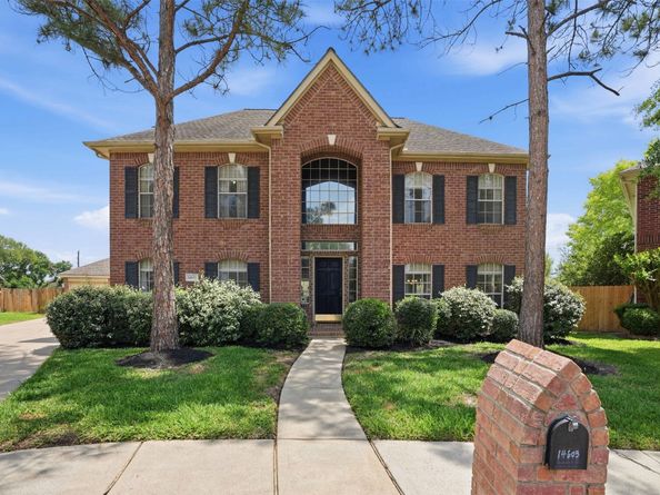 14603 Wynbourn Way, Houston TX 77083