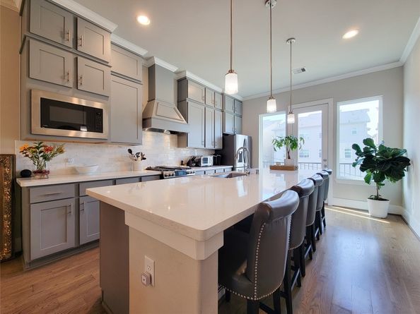 1315 W 24th Street A, Houston TX 77008