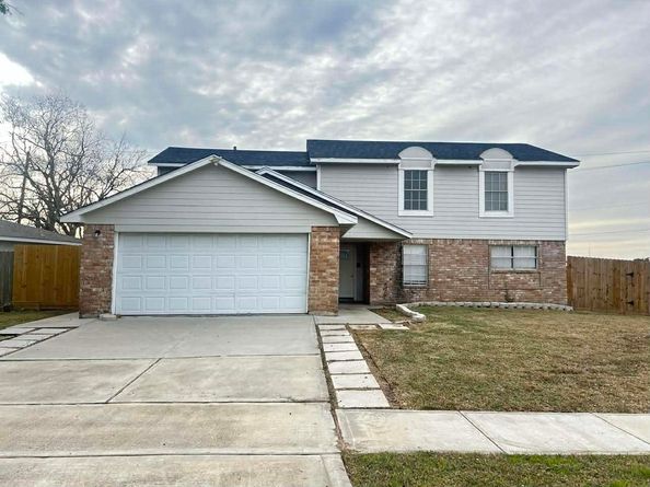 10102 Old Towne Lane, Sugar Land TX 77498