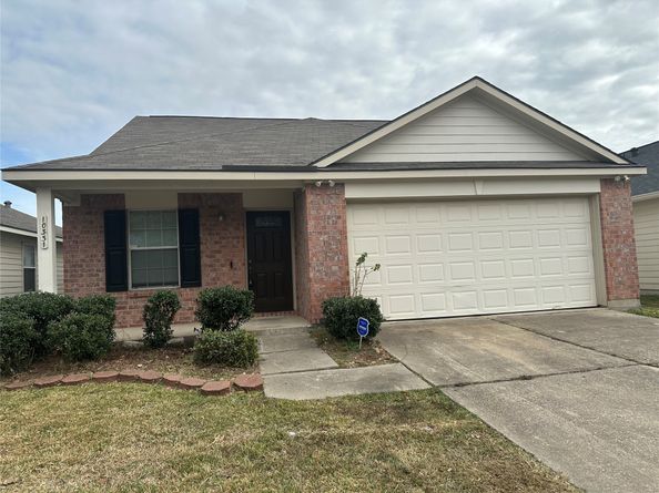 10331 Ravenwood View Lane, Houston TX 77075
