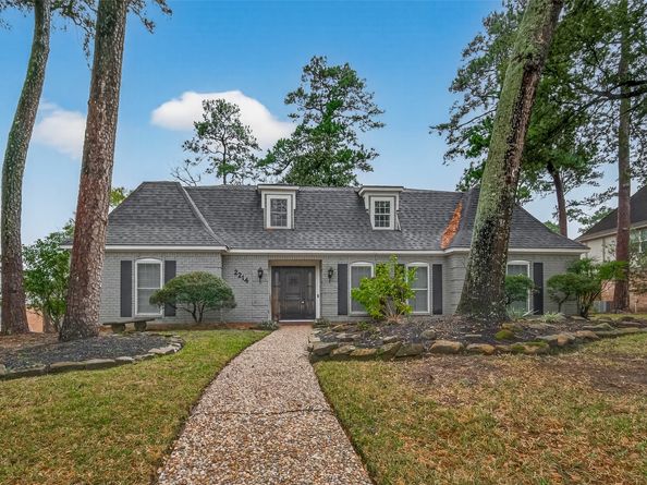 2214 Cedar Falls Drive, Houston TX 77339