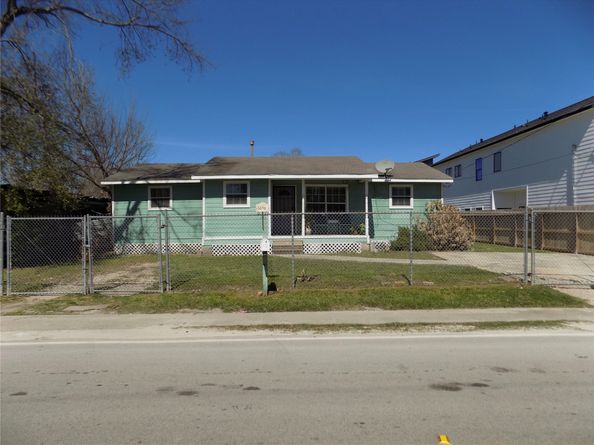 5016 Creekmont Drive, Houston TX 77091