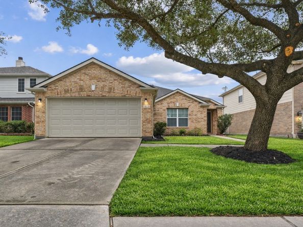 18110 Jills Way Lane, Cypress TX 77429