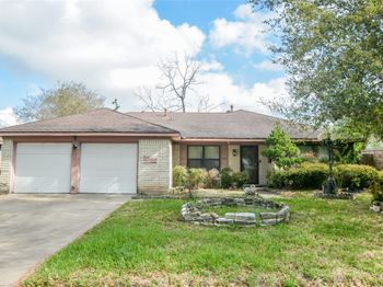 1022 Saddle Rock Drive