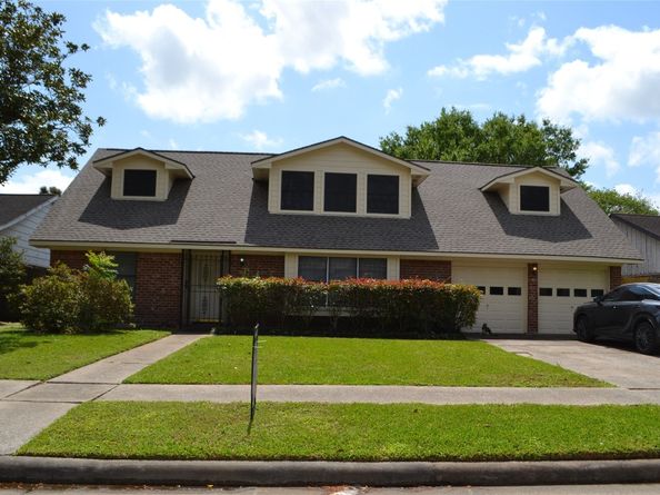 322 Ravenhead Drive, Houston TX 77034