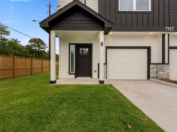 7117 Springdale Street B, Houston TX 77028