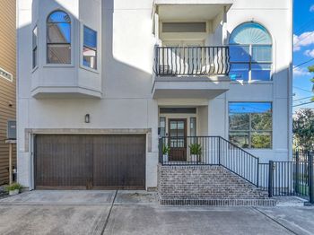 1328 W 23rd Street