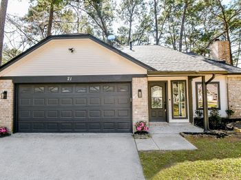 21 Edgewood Forest Ct