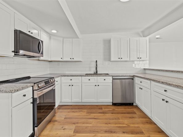 2513 Melbourne Street, Houston TX 77026