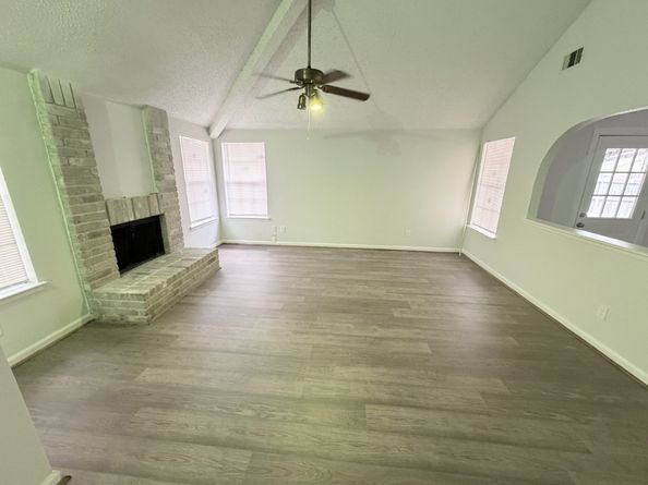 10503 SWAN GLEN Drive, Houston TX 77099