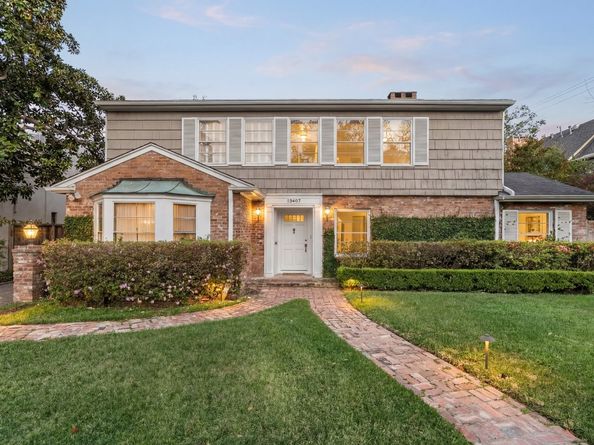 1907 Bellmeade Street, Houston TX 77019