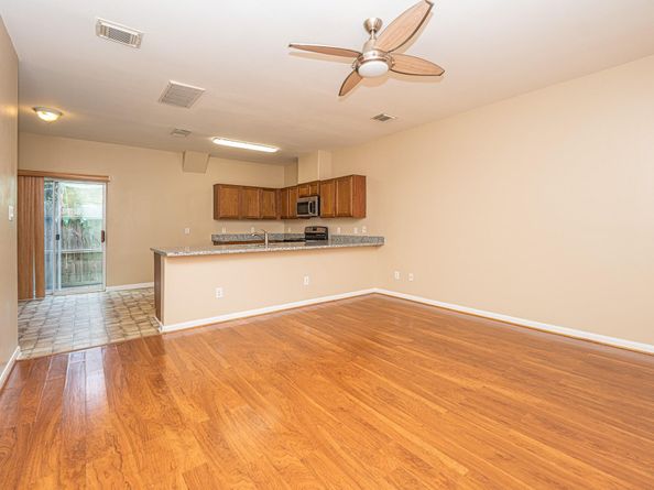 2212 Naomi Street, Houston TX 77054