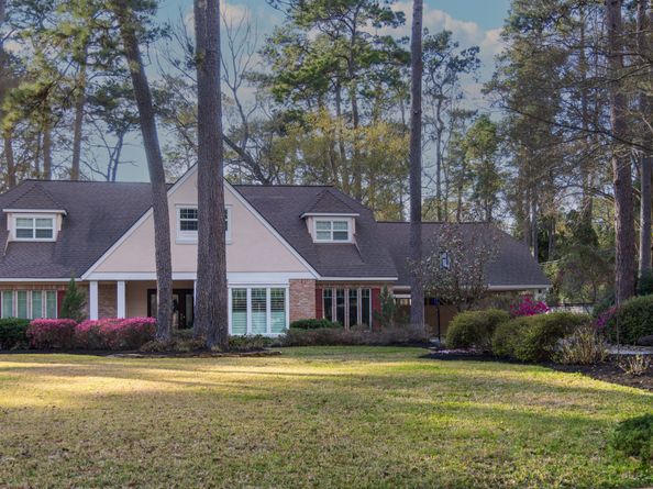 9 Kings Creek Drive, Houston TX 77339