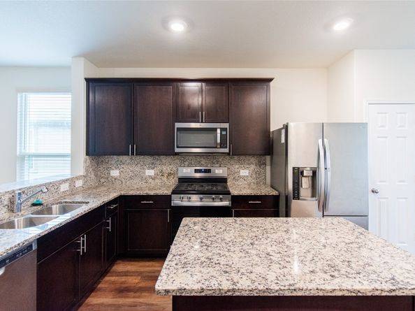 6938 Hobby Wind Ridge Drive, Houston TX 77075