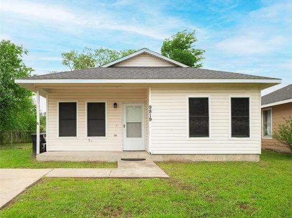 9819 Alcanterra Drive, Houston TX 77078