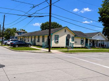 716 S 79th Street