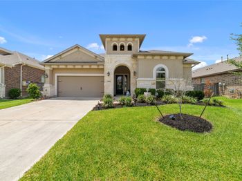 8014 Clearwater Glen Court