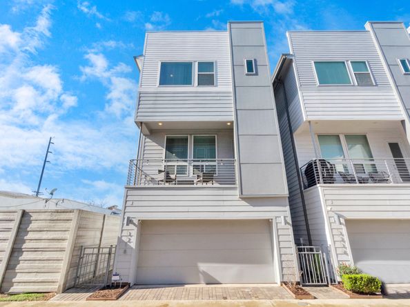 1718 Eado Point Lane, Houston TX 77003