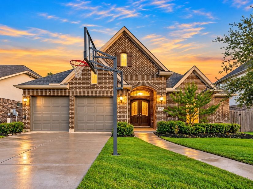5803 Nowlands Run Lane, Sugar Land TX 77479