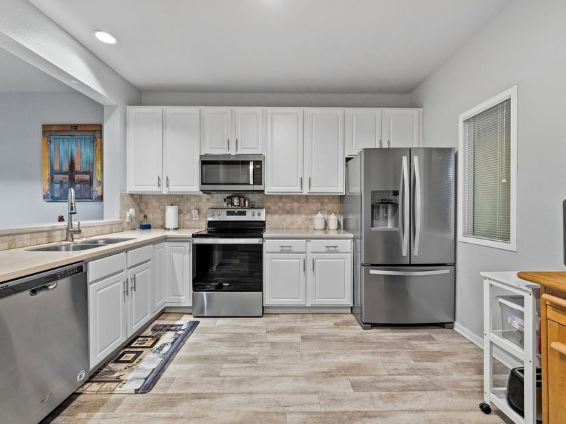 2815 Kings Crossing Drive 302, Kingwood TX 77345