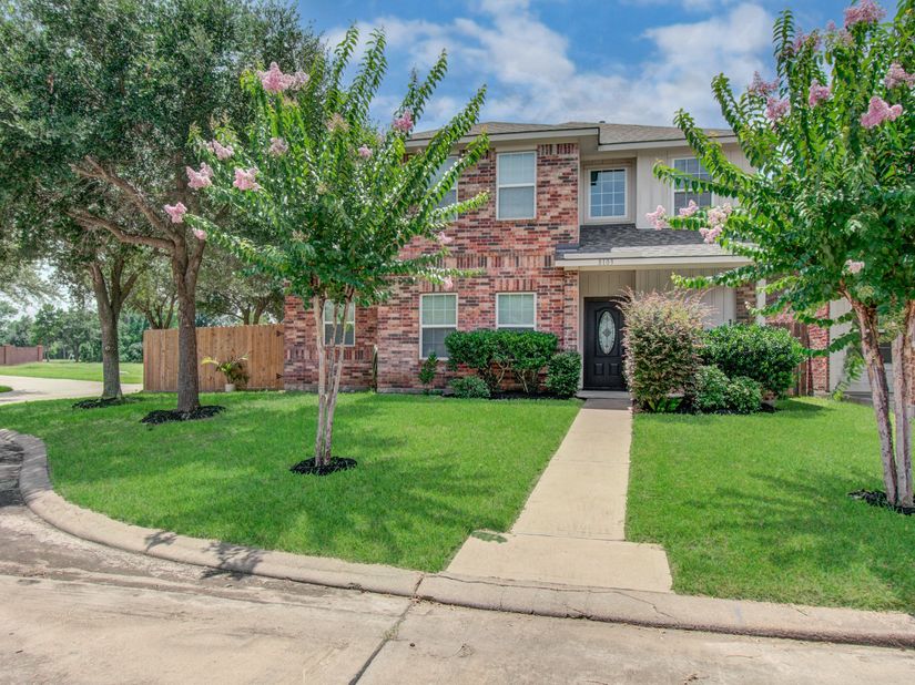 8103 Malago Point Drive, Cypress TX 77433