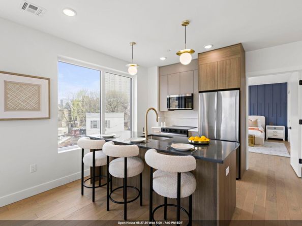 35 Orchard St 202, Jersey City NJ 07306