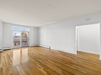 206 Shearwater Ct West