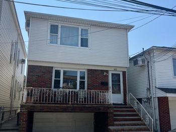 102 West 48th St