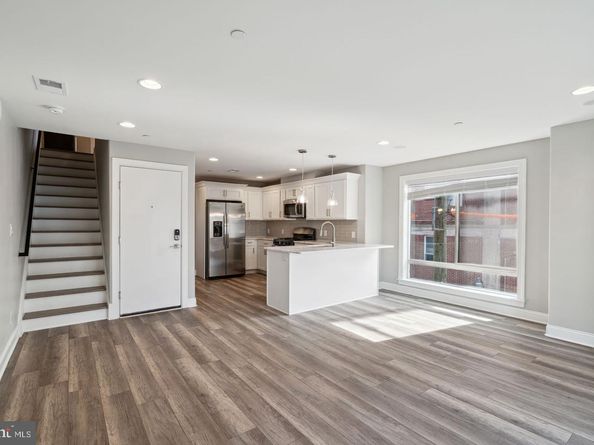 1419 Poplar Street, Philadelphia PA 19130