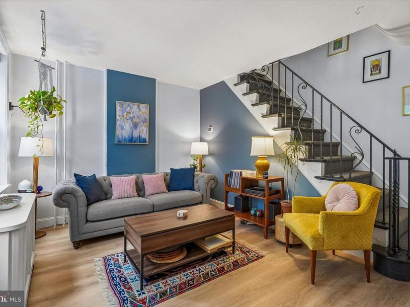 4380 Dexter Street, Philadelphia PA 19128